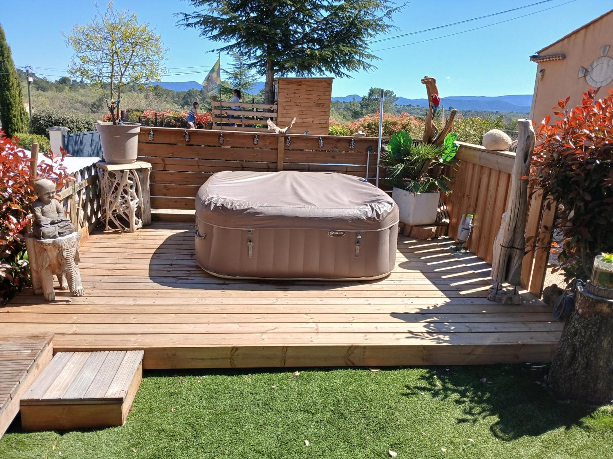 Villa 4 Chambres Avec Jacuzzi Saint-Maximin Εξωτερικό φωτογραφία